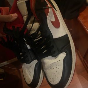 Jordan 1 mid